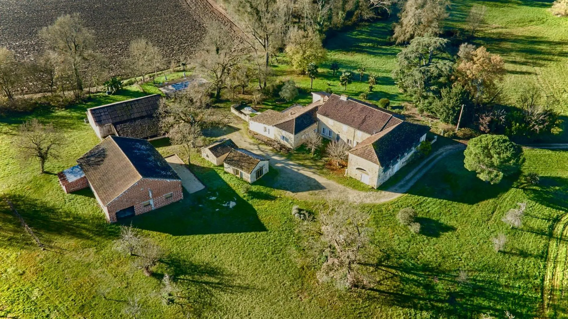 Chambres D'Hotes De Charme Avec Piscine - Le Clos Boissiere Valence-sur-Baise